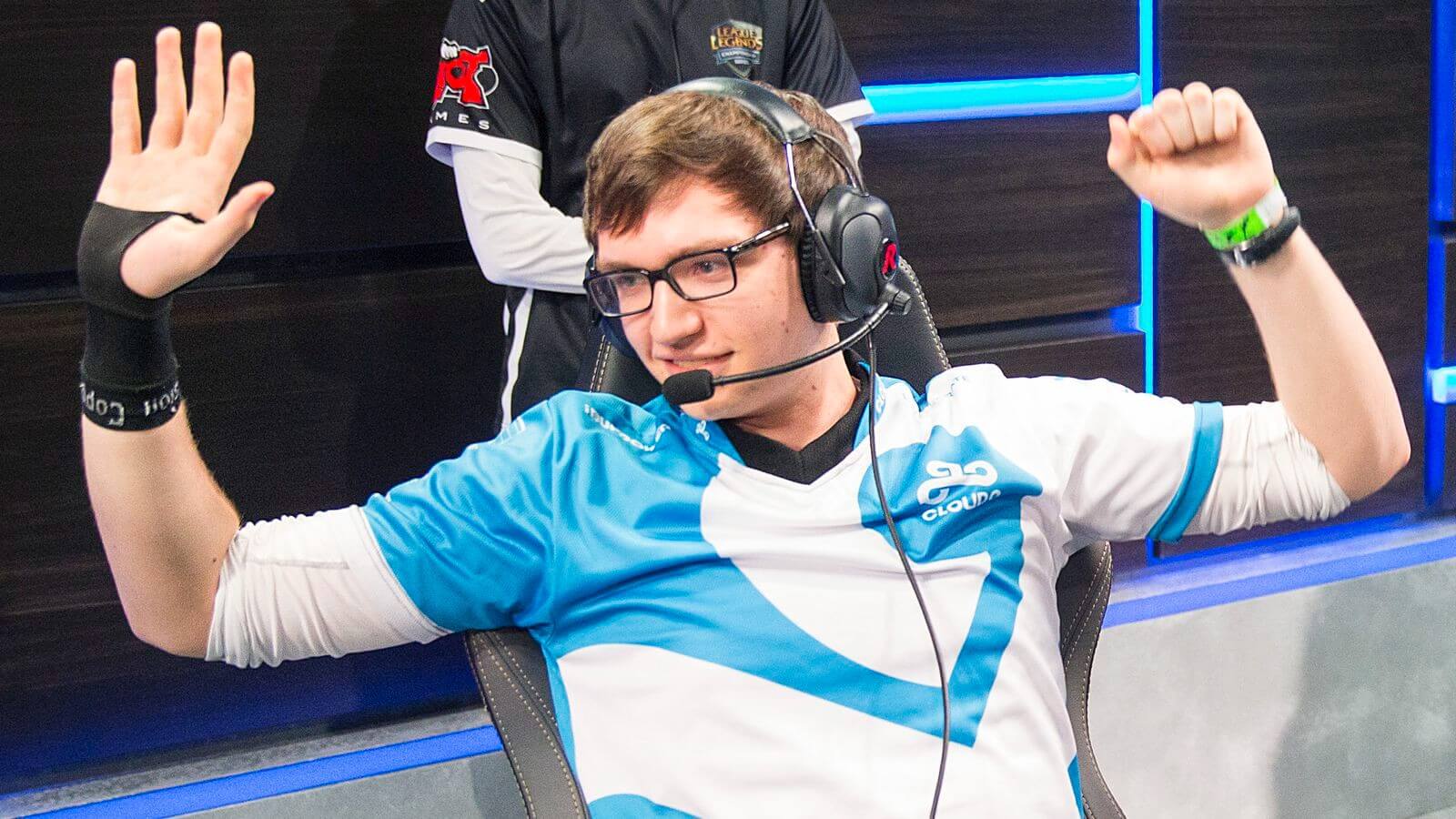 Legendary LoL player joins Cloud 9 as a content creator