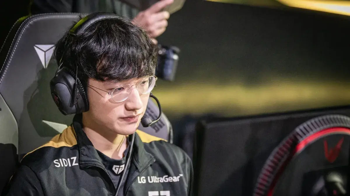 The Curse of Peanut: Predicting the Champion of Worlds 2023
