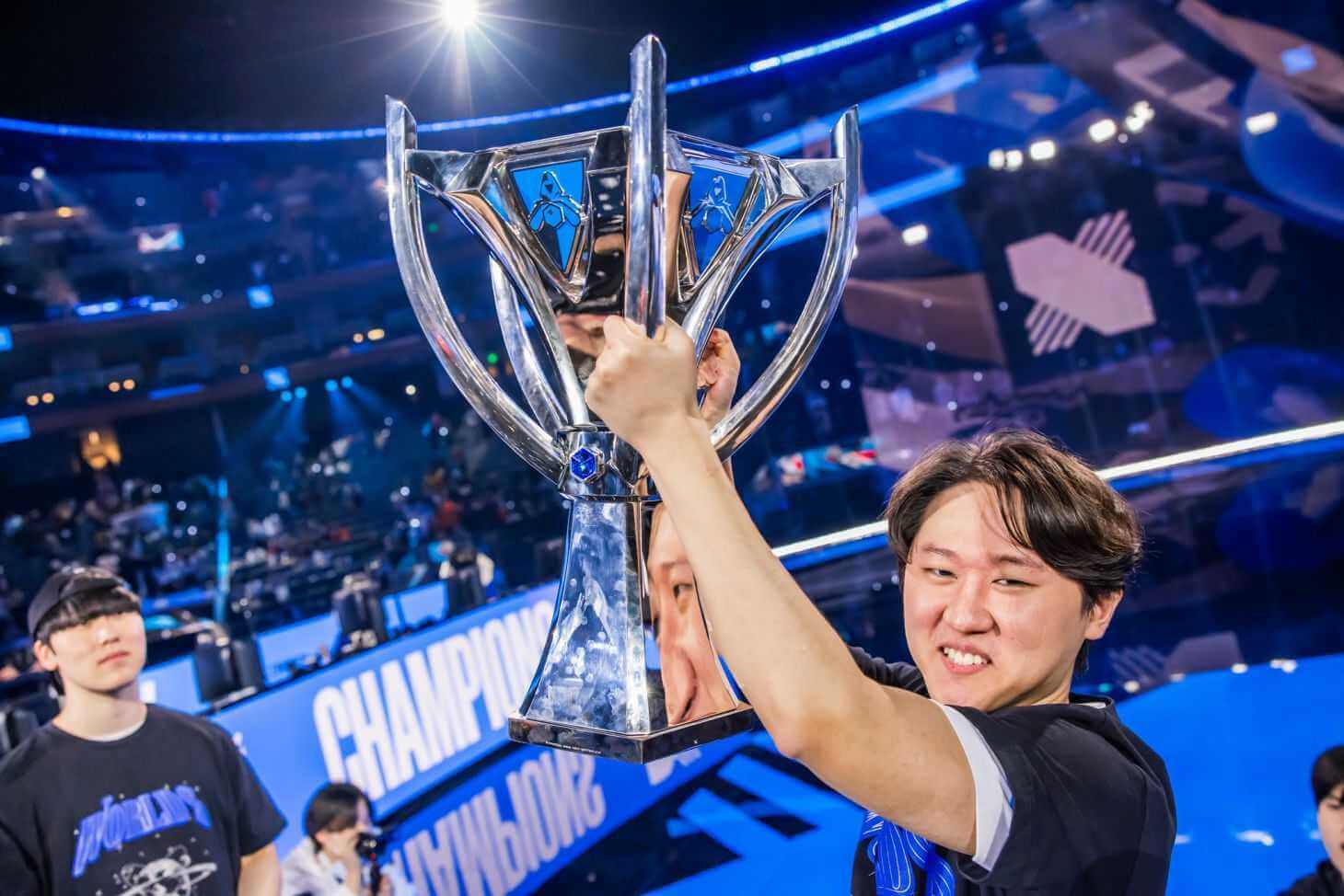 KT Rolster’s Transformation into DRX 2.0: Acquiring Three World Champions