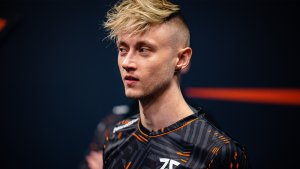 LeagueofLegends Fnatic Rekkles Headshot