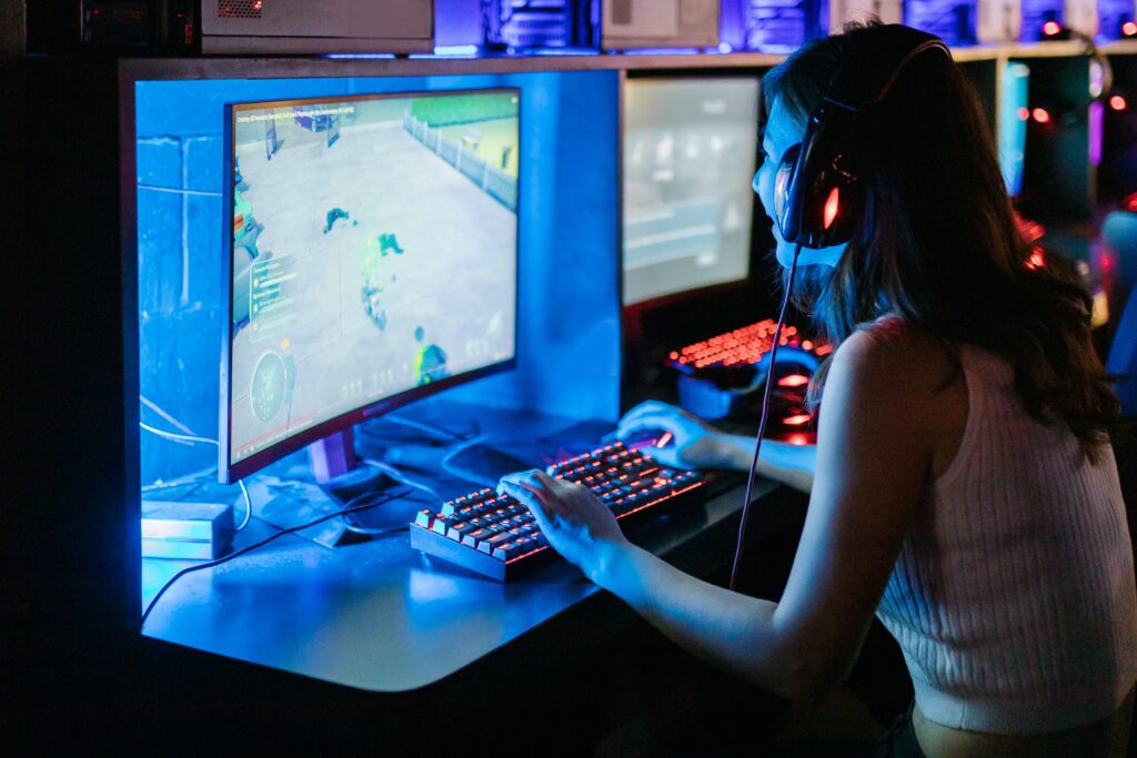 The Rise of Streaming and Esports in Digital Entertainment