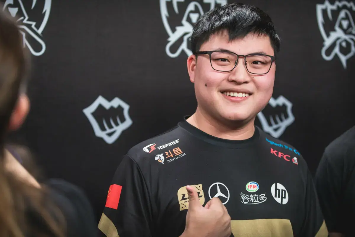 Uzi: The Evolution of Forbidden Mechanics in League of Legends Esports