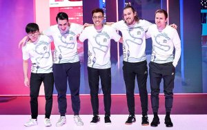 FLY WORLDS3 800x500 1