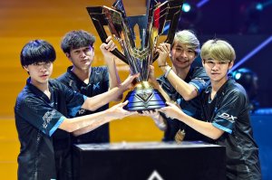 Free Fire champions 1024x680