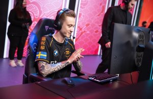 bbde53992cbe1acc35243ed024bb27ea